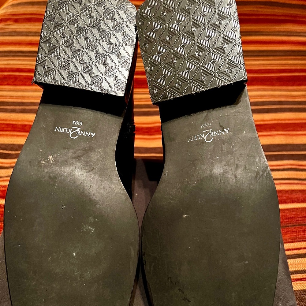 Ladies boots - Picture 4 of 9